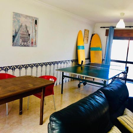 Mahara Caparica Surf Camp Buitenkant foto